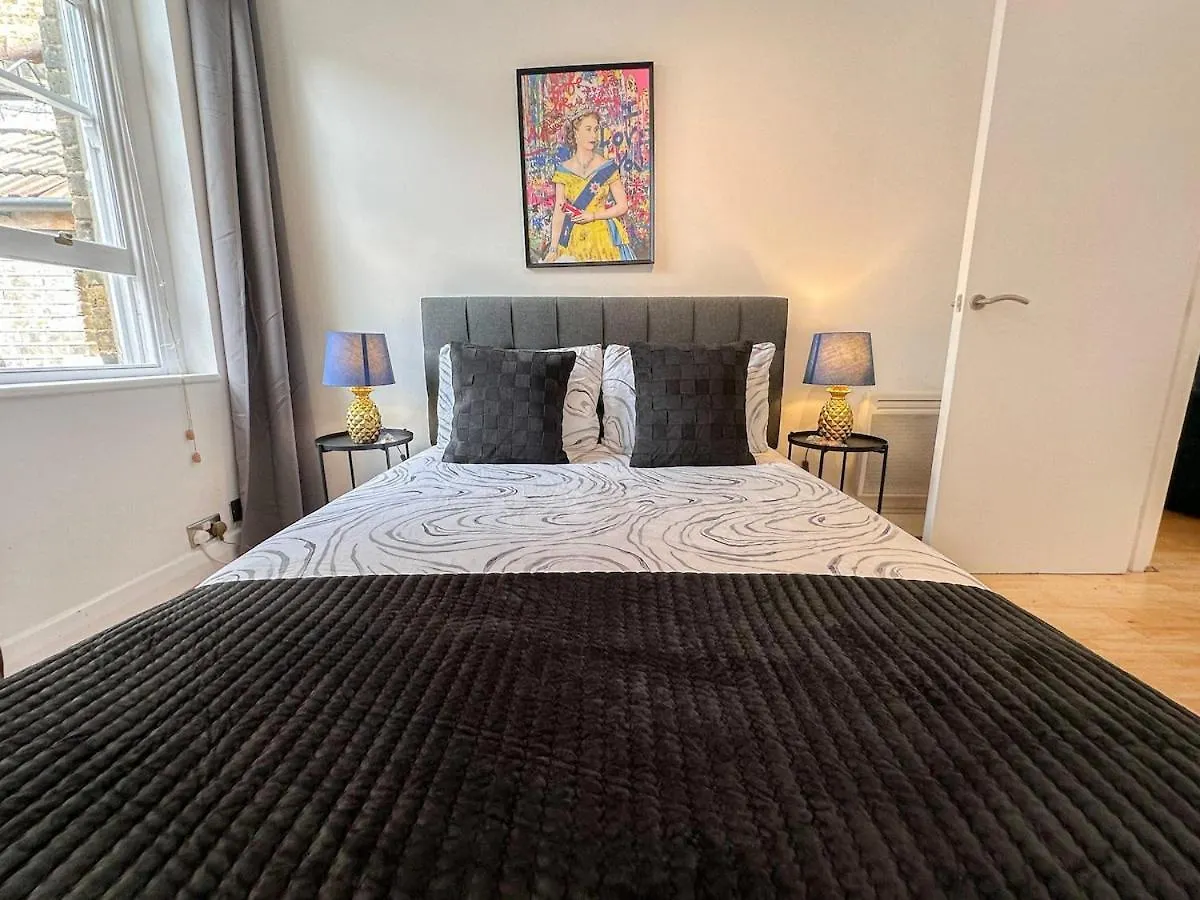 Apartment Lovely 1-Bedroom Flat In Shoreditch, Hackney, Old Street London
