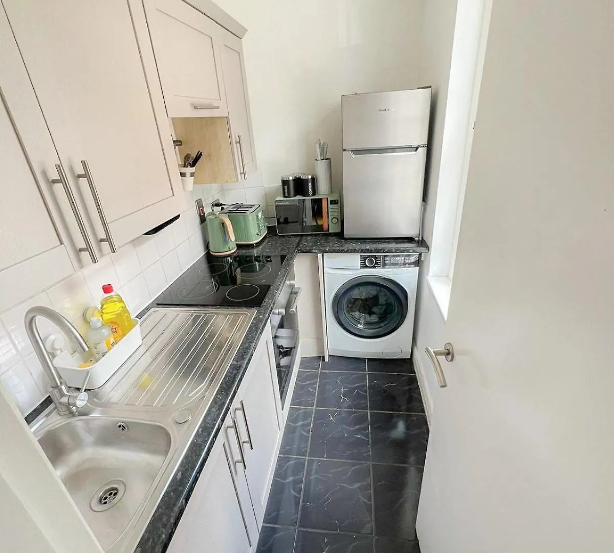 Lovely 1-Bedroom Flat In Shoreditch, Hackney, Old Street London
